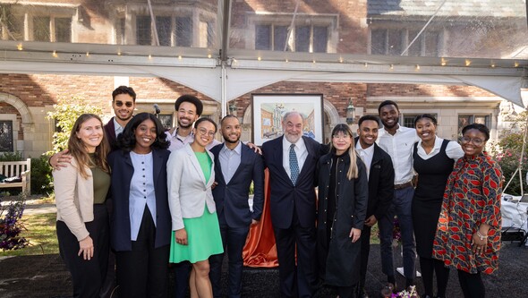 David Nierenberg ’78 with YLS students